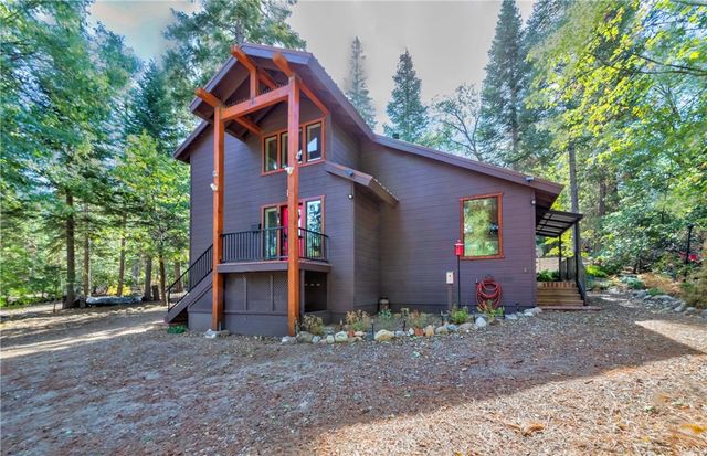 37751 Foxfield Road, Angelus Oaks, CA 92305