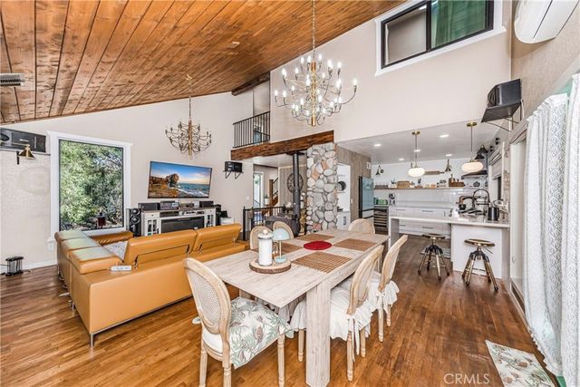 37751 Foxfield Road, Angelus Oaks, CA 92305