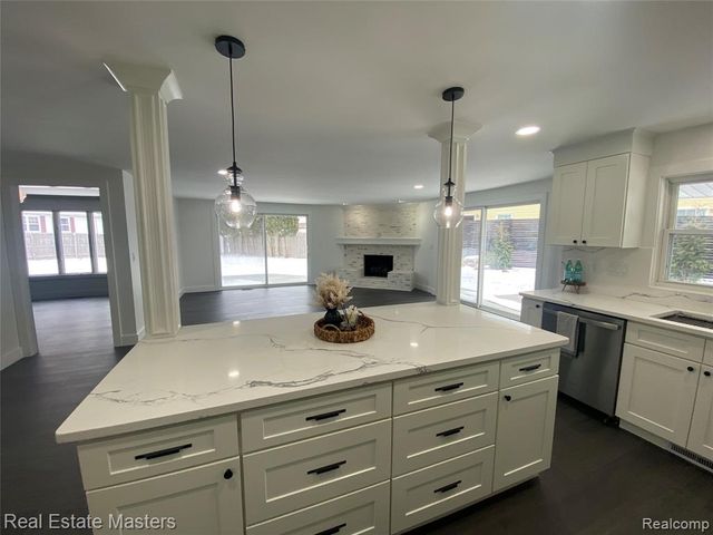 2915 Linda Court, Port Huron, MI 48060