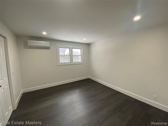 2915 Linda Court, Port Huron, MI 48060