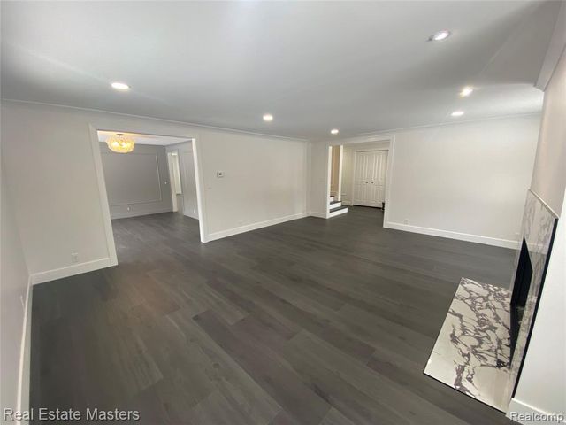 2915 Linda Court, Port Huron, MI 48060