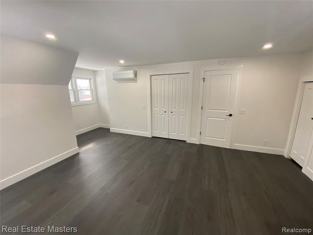 2915 Linda Court, Port Huron, MI 48060