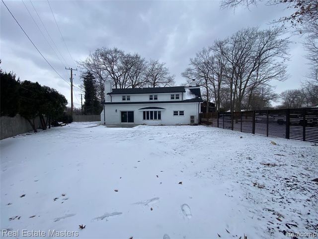 2915 Linda Court, Port Huron, MI 48060