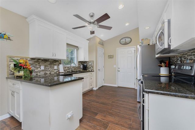 5471 GRAVES TERRACE, Port Charlotte, FL 33981