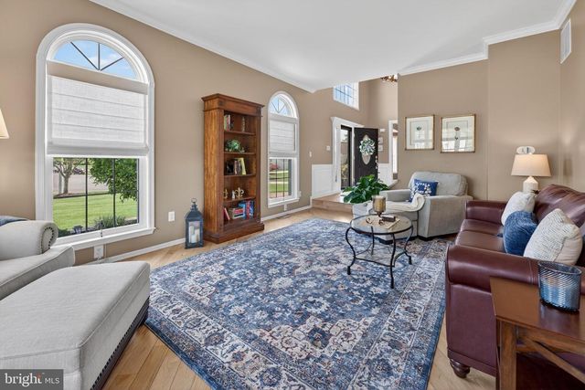 3 SAINT PAULS CT, Sewell, NJ 08080