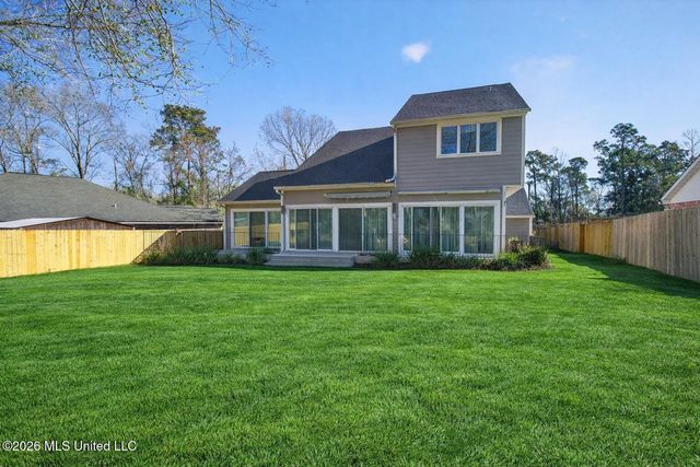 9922 Honalo Place, Diamondhead, MS 39525