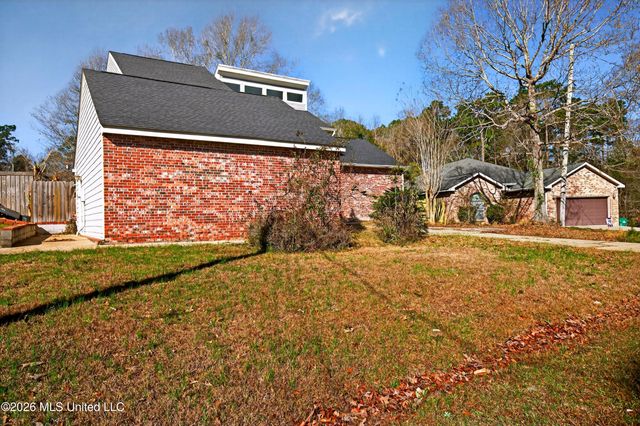 9922 Honalo Place, Diamondhead, MS 39525