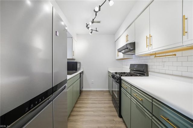 3813 Lamplighter CT, Portsmouth, VA 23703