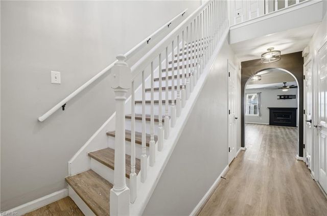 3813 Lamplighter CT, Portsmouth, VA 23703