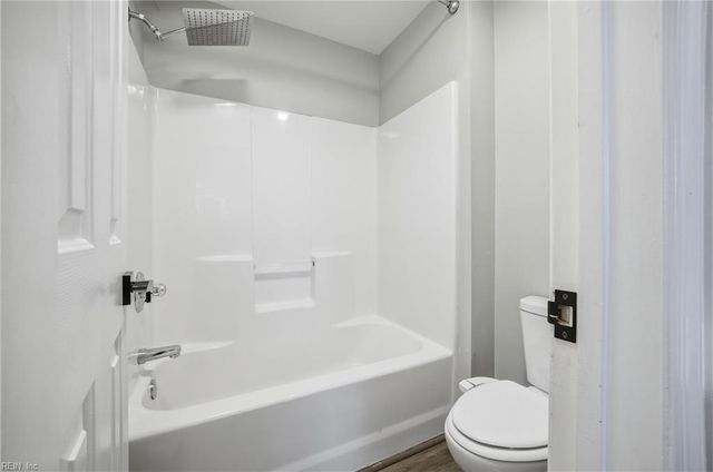 3813 Lamplighter CT, Portsmouth, VA 23703