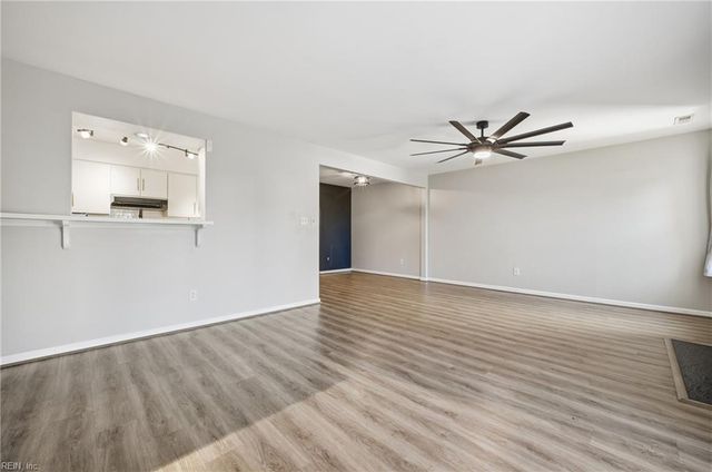 3813 Lamplighter CT, Portsmouth, VA 23703