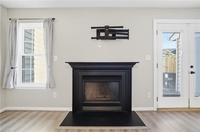 3813 Lamplighter CT, Portsmouth, VA 23703