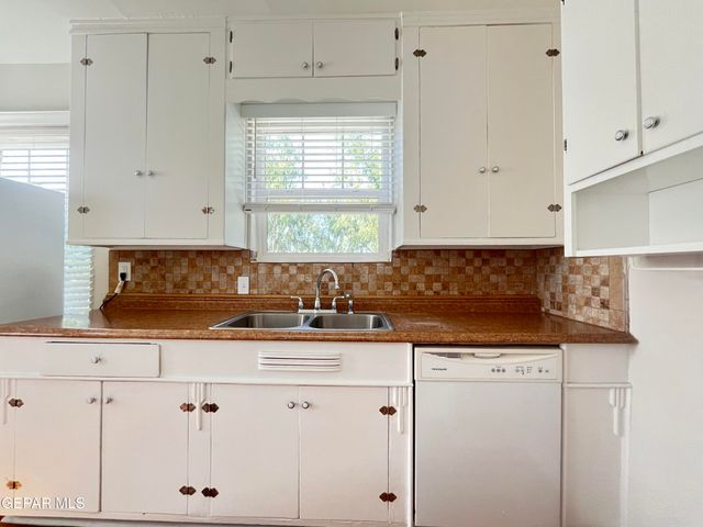 2119 STANTON Street A, El Paso, TX 79902