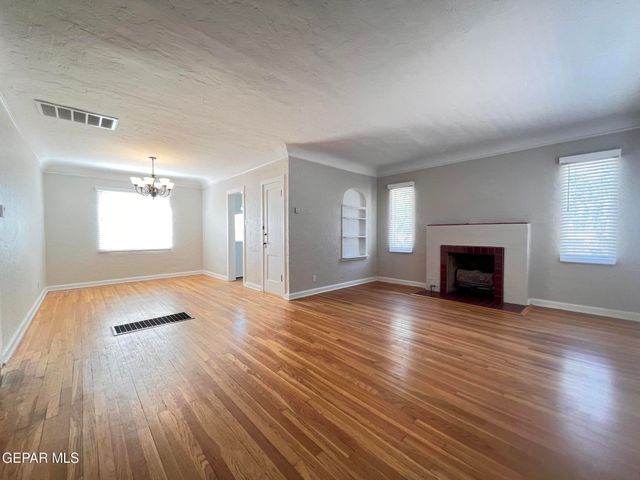 2119 STANTON Street A, El Paso, TX 79902