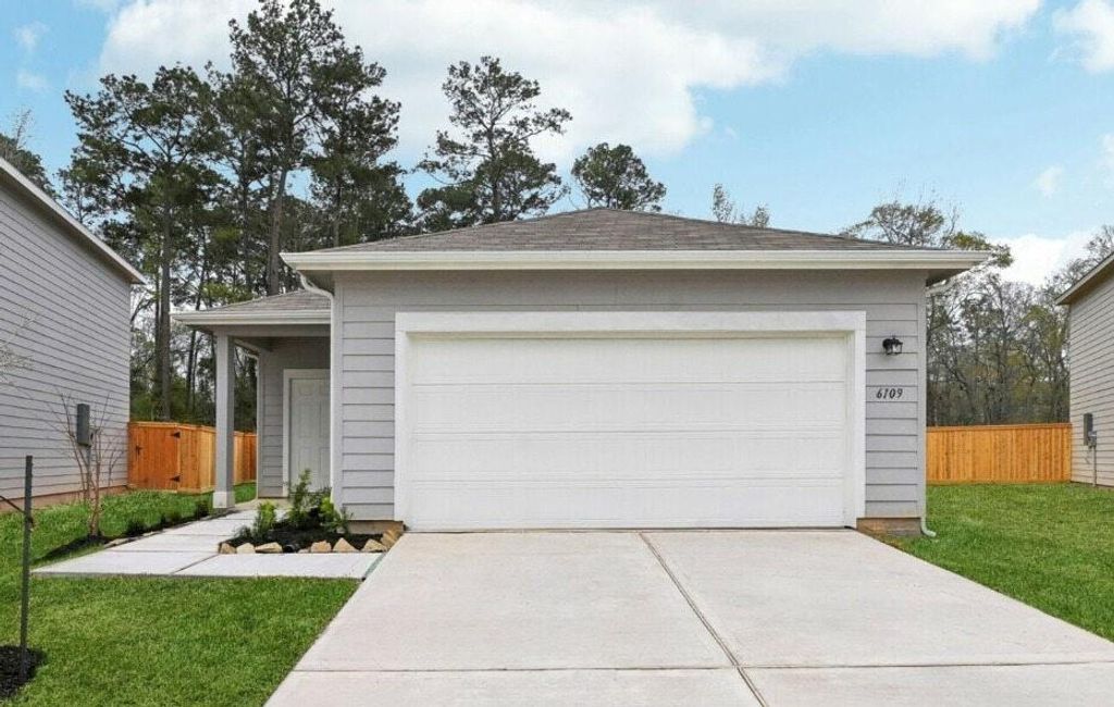 31011 Gayle Prairie Oaks Street, Waller, TX 77484