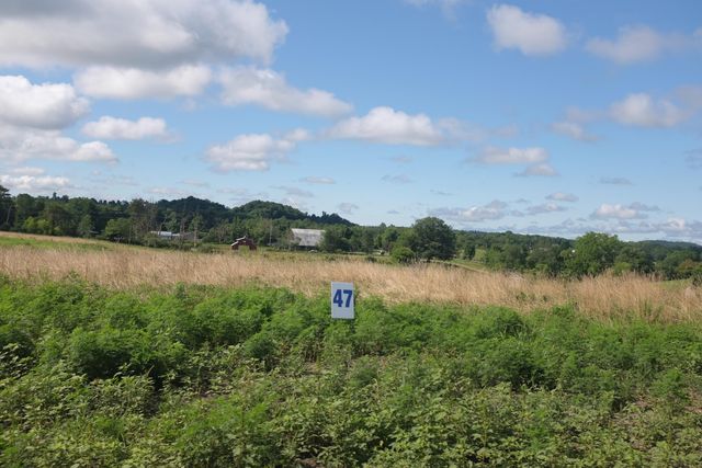 53 Dove Lane, East Bernstadt, KY 40729