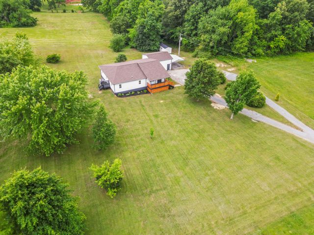 4919 Pulliam Hardaway Rd, Springfield, TN 37172