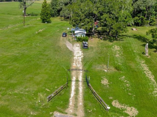 20645 Fm 350 N, Moscow, TX 75960