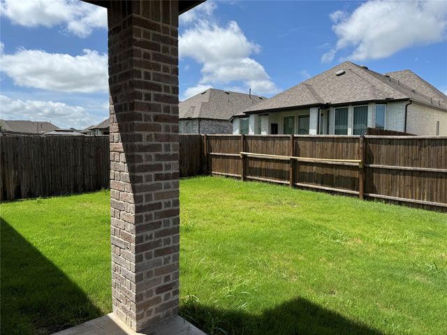 2411 Doncaster Drive, Forney, TX 75126