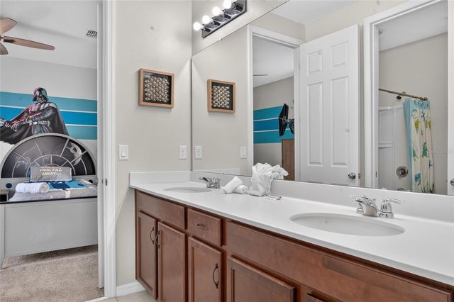 9007 PELICAN COVE TRACE, Kissimmee, FL 34747