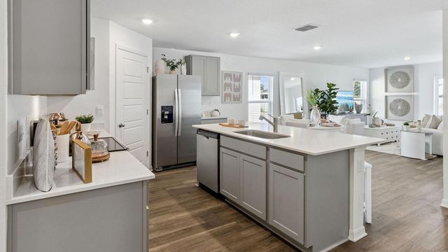 1721 GRANDIOSE DRIVE, Haines City, FL 33844