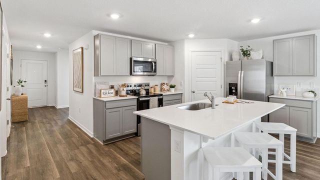 1721 GRANDIOSE DRIVE, Haines City, FL 33844