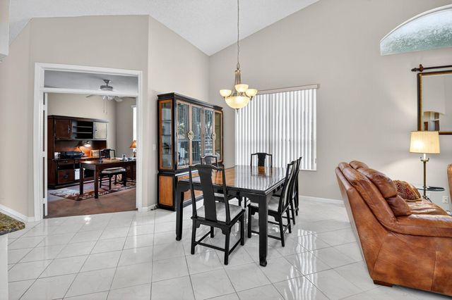 8997 Shoal Creek Lane, Boynton Beach, FL 33472