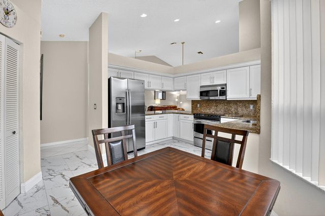 8997 Shoal Creek Lane, Boynton Beach, FL 33472