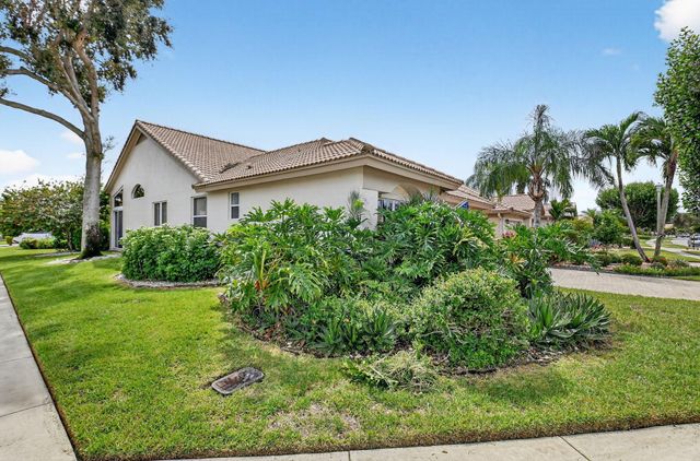 8997 Shoal Creek Lane, Boynton Beach, FL 33472