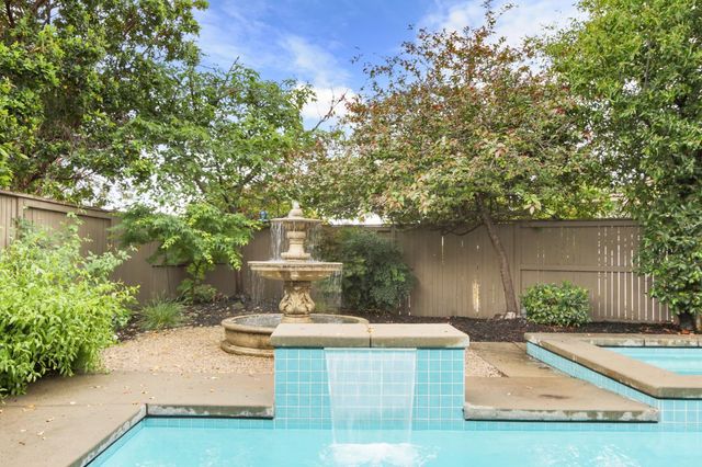 4836 Village Green Dr, El Dorado Hills, CA 95762