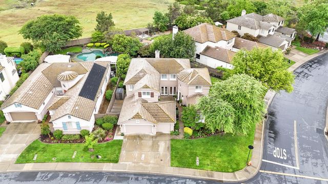 4836 Village Green Dr, El Dorado Hills, CA 95762