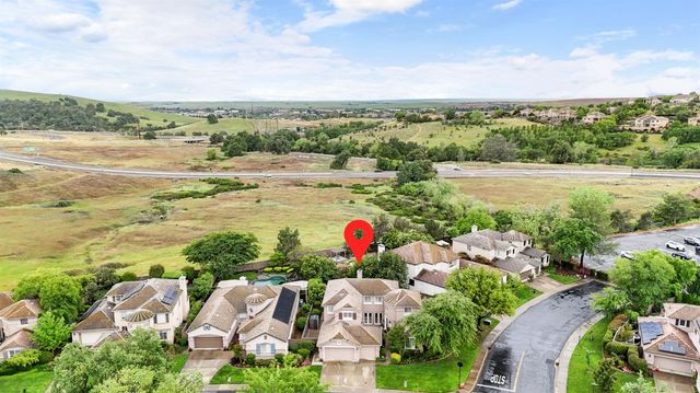 4836 Village Green Dr, El Dorado Hills, CA 95762