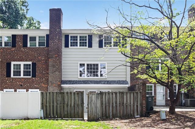 3011 Patriot Court D, Greensboro, NC 27408
