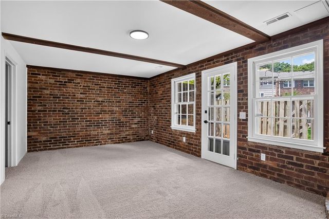 3011 Patriot Court D, Greensboro, NC 27408