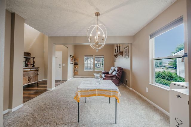 324 Masonglen Court, Pataskala, OH 43062