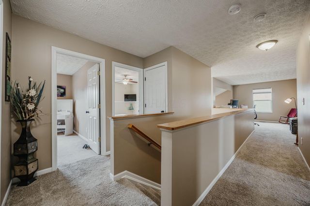 324 Masonglen Court, Pataskala, OH 43062