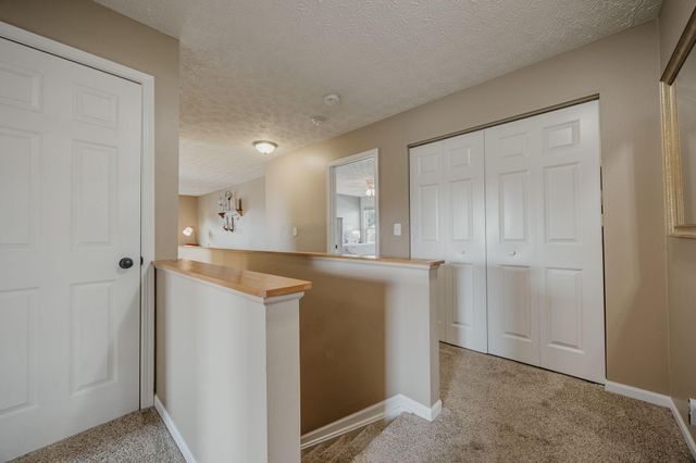 324 Masonglen Court, Pataskala, OH 43062