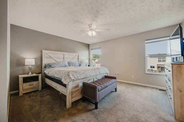 324 Masonglen Court, Pataskala, OH 43062