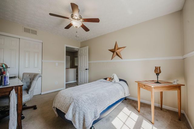 324 Masonglen Court, Pataskala, OH 43062