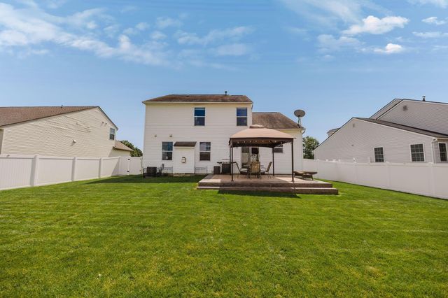 324 Masonglen Court, Pataskala, OH 43062