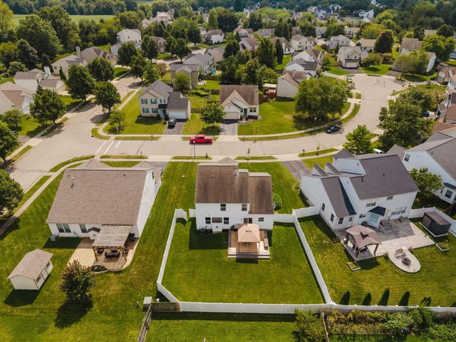 324 Masonglen Court, Pataskala, OH 43062