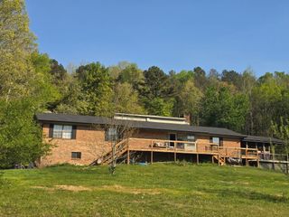 11124 Dolly Pond Road, Birchwood, TN 37308