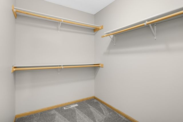 8657 Tessman Circle N, Brooklyn Park, MN 55445