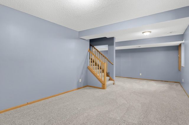 8657 Tessman Circle N, Brooklyn Park, MN 55445