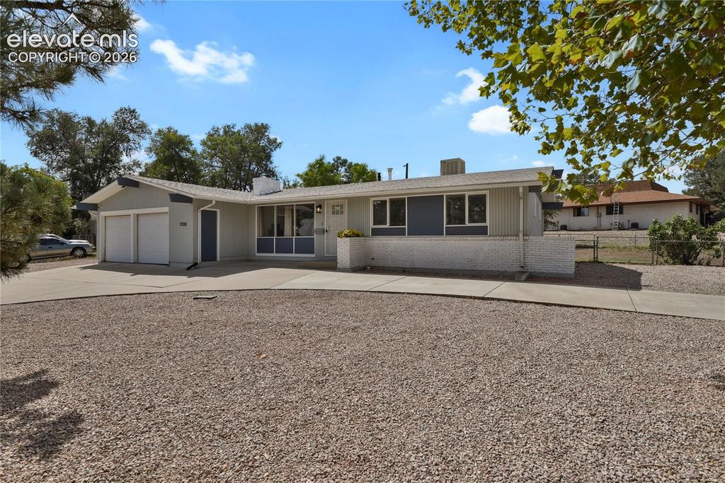 2321 Montezuma Road, Pueblo, CO 81003 — photo 2