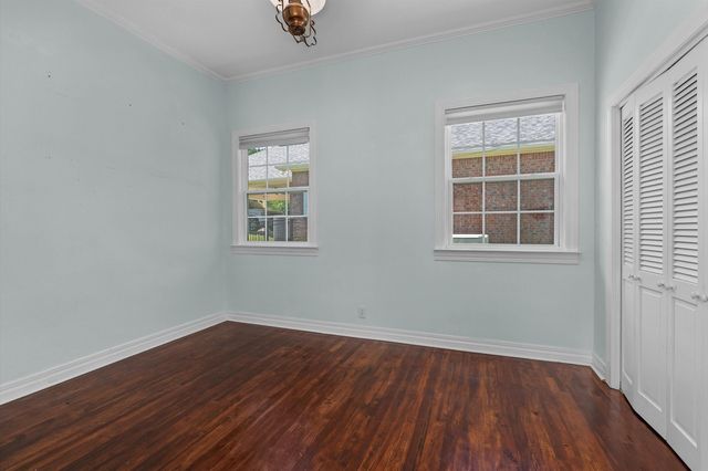 326 E Main St, Henderson, TX 75652