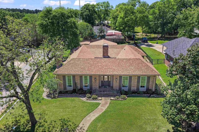 326 E Main St, Henderson, TX 75652