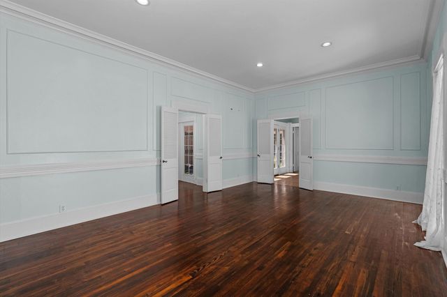 326 E Main St, Henderson, TX 75652