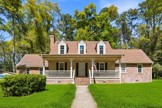 8152 Queen Anna Drive, Tallahassee, FL 32317