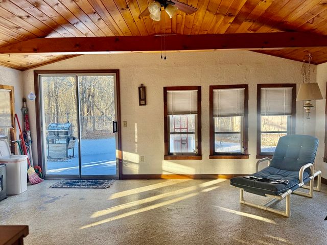 603 W Chestnut St, Brockton, MA 02301